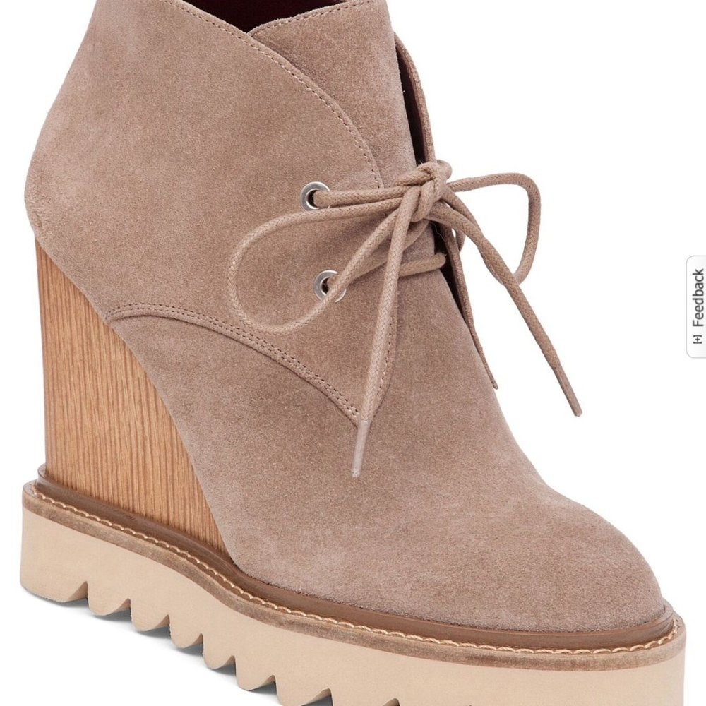 BCBGENERATION BOOTIES